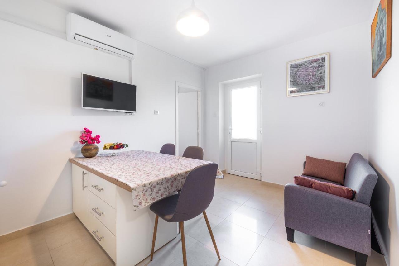 Sea Shell Apartments ดูบรอฟนิก ภายนอก รูปภาพ